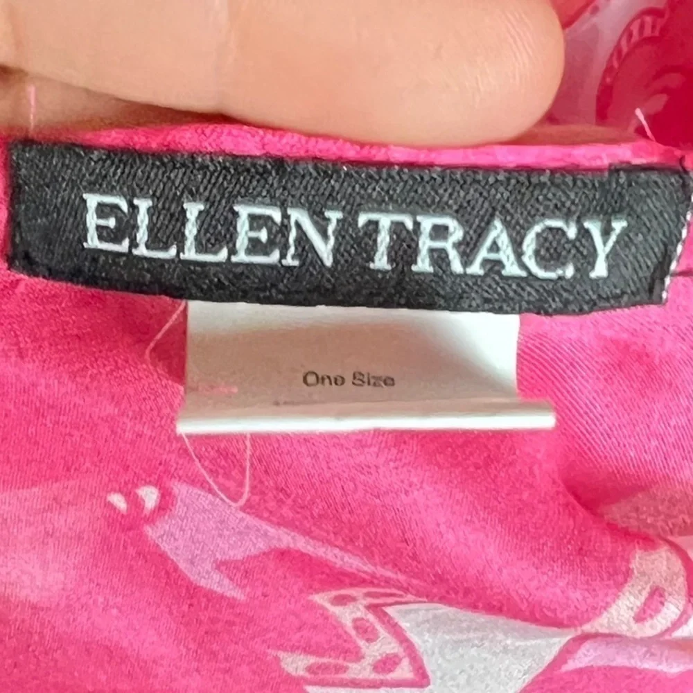 ELLEN TRACY PINK SCARF One size